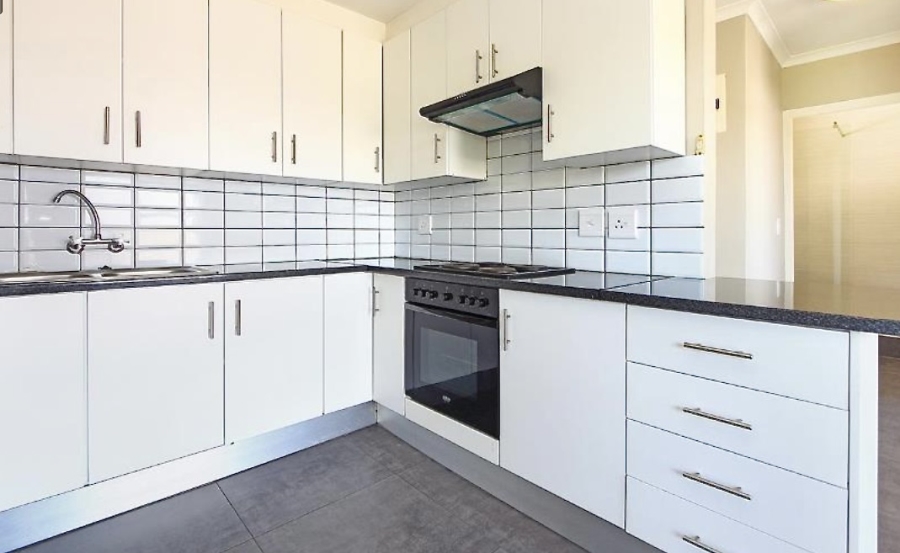 1 Bedroom Property for Sale in Table View Western Cape
